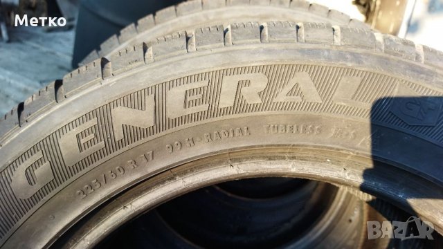 Зимни гуми GENERAL 225/60 R17, снимка 2 - Гуми и джанти - 33888538