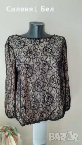 Блуза  с дантела 