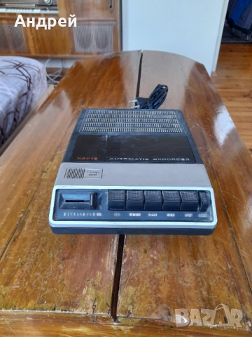 Стар касетофон Philips N2218