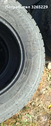 Зимни Гуми 205/70 R15, снимка 2 - Гуми и джанти - 56207507