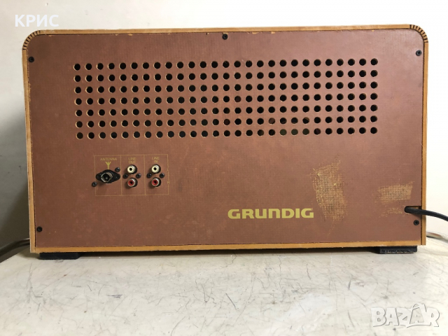 Grundig Radio Limited Edition 50, снимка 10 - Радиокасетофони, транзистори - 36503171
