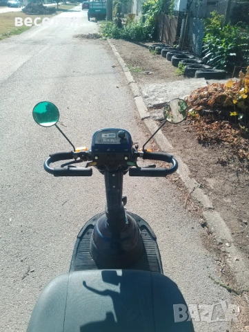 Електрически скутер-инвалидна количка, снимка 3 - Инвалидни скутери - 54017526