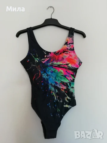 Нов цял дамски бански, размер L 