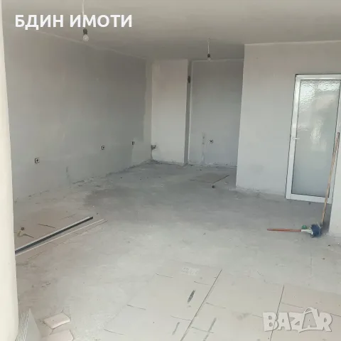 Продавам двустаен тухлен, Видин