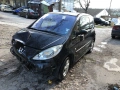 На части Peugeot 1007 1.4i Бензин 2006g KFV 54KW 73КС, снимка 6