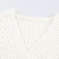 Дамски пуловер в бяло, снимка 18 - Блузи с дълъг ръкав и пуловери - 42781565