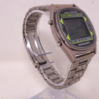 Неизползван швейцарски мъжки електронен часовник ESAQUARTZ, снимка 3 - Мъжки - 44790087