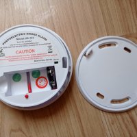 Unitec Photoelectric Smoke Alarm hs-103 (дим детектор), снимка 3 - Други стоки за дома - 37132412