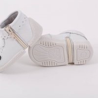 Бебешки лятни буйки Беко бяло, снимка 1 - Детски сандали и чехли - 18034997
