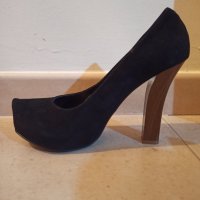 Елегантни високи обувки, снимка 2 - Дамски елегантни обувки - 30708607