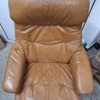 фотьойл, кресло от естествена кожа със зони за релакс и отоманка , снимка 2 - Дивани и мека мебел - 44476031