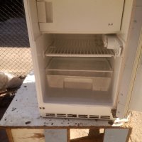 Хладилник за вграждане , снимка 4 - Хладилници - 42559568