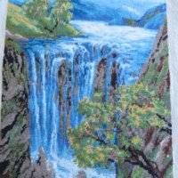 Гоблен "Големият пролетен водопад", снимка 1 - Гоблени - 34029872