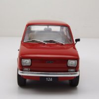 Fiat Polski 126p малко Полско Фиатче 1972 - мащаб 1:18 MCG моделът е нов в кутия, снимка 13 - Колекции - 40330281