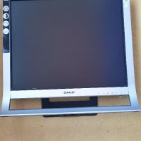 Sony 19 - монитор SDM-HS95, снимка 3 - Монитори - 39208570