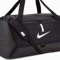 Промо! Nike оригинален сак, снимка 3 - Сакове - 44474126