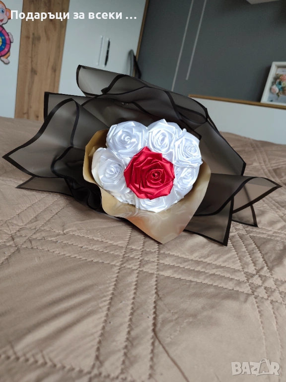 Букет от вечни рози - сатен , снимка 1