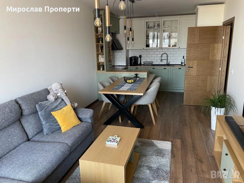 Продаваме 3-Стаен Апартамент В Кръстова вада, снимка 1