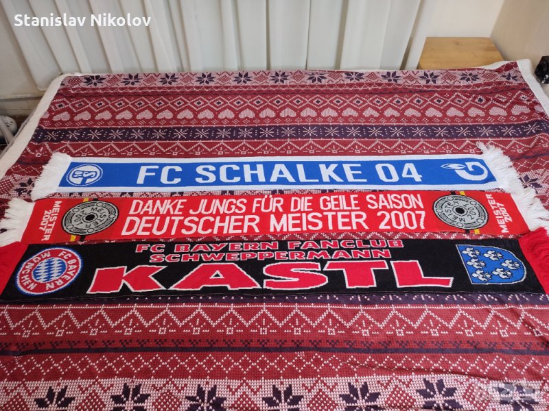 Футболни шалове на Шалке 04, Щутгарт и Байерн Мюнхен, снимка 1