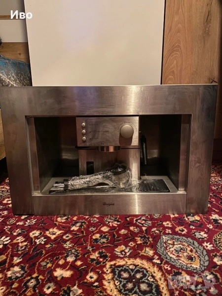 Кафе машина за вграждане "Whirlpool". Спешно и изгодно!, снимка 1