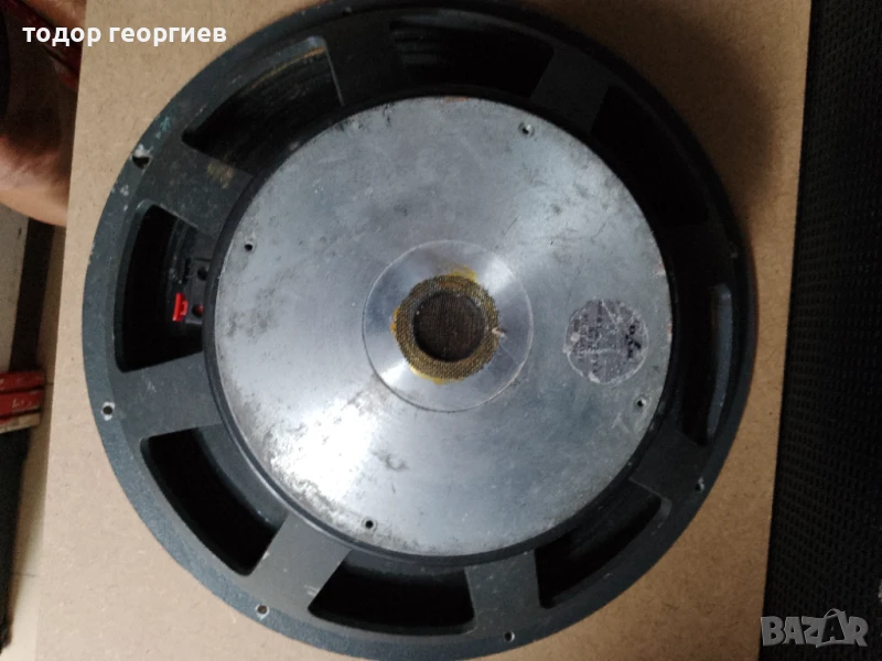 Продавам две суббасови тонколони DAS 18 инча 700 вата едната., снимка 1