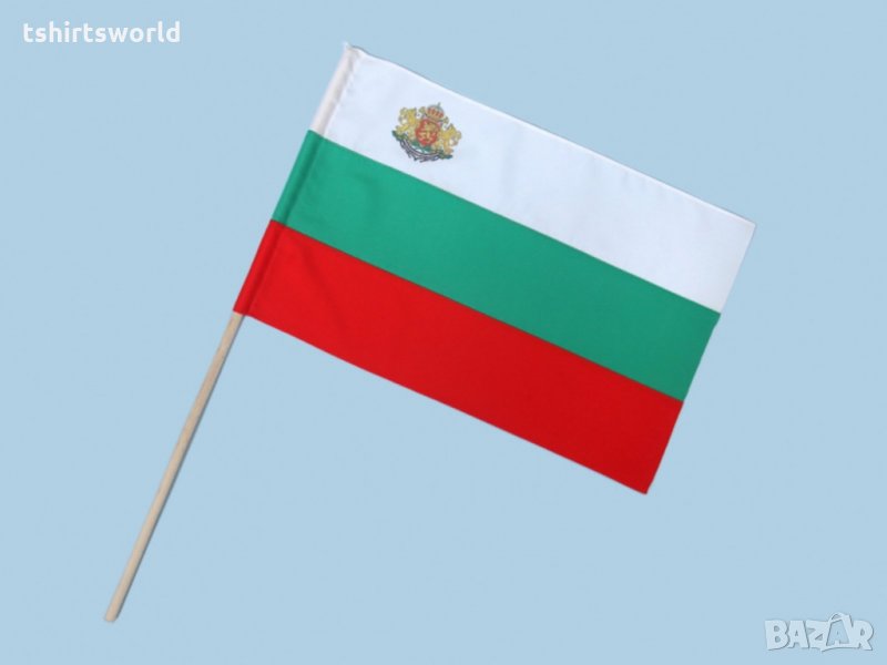 Българско знаме с герб 30х46см, снимка 1