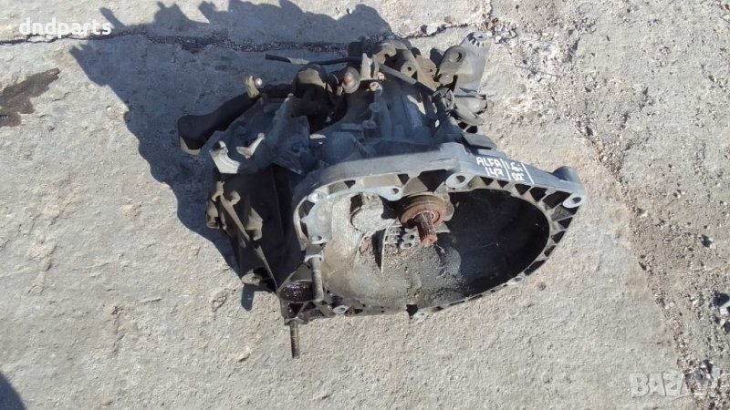 Скорости Alfa Romeo 147 1.6i 2002г.	, снимка 1