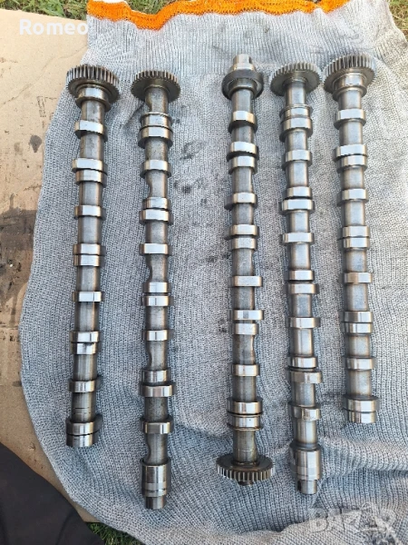 разпределителни валове за vw,audi,skoda 2.0 tdi, снимка 1