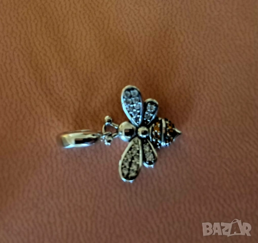 Сребърна висулка за гривна, снимка 2 - Колиета, медальони, синджири - 53203183