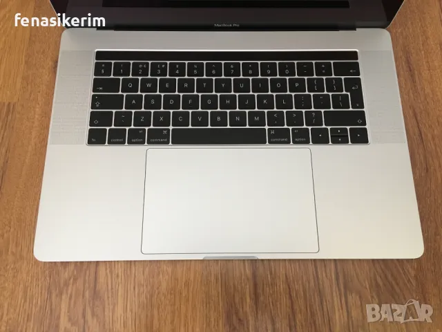 15.4' Core i7 Apple MacBook Pro Mid 2017 TouchBar 16GB RAM/512GB SSD/Radeon Pro 560 4GB/Бат 8ч, снимка 9 - Лаптопи за работа - 48251018