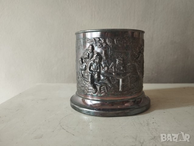 метален стакан арт деко