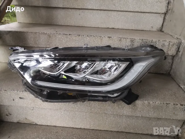 Фар Toyota Yaris LED ляв/Фар Тойота Ярис Оригинален , снимка 3 - Части - 47474460