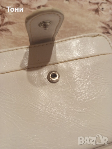 Ново Кожено Дамско Портмоне , снимка 2 - Портфейли, портмонета - 52346505