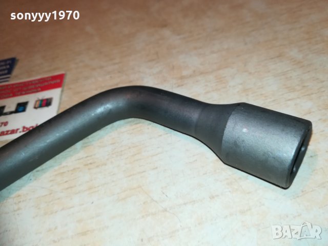 ключ 17мм за гуми 0611201408, снимка 3 - Аксесоари и консумативи - 30696101