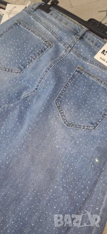 Дънки с камъчета, снимка 2 - Дънки - 50755096