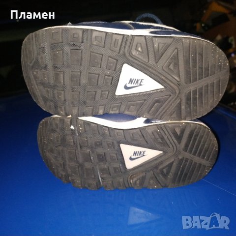 Маратонки Nike air Max 23.5 номер, снимка 2 - Детски маратонки - 30100176