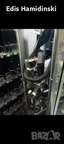 Продавам хладилна вендинг машина саеко за снаксове и напитки , снимка 3 - Вендинг машини - 54011993