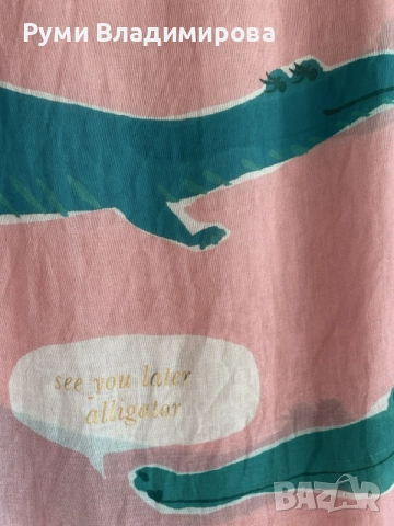 Розов шал на зелени крокодили, Kate Spade New York, снимка 3 - Шалове - 55800841