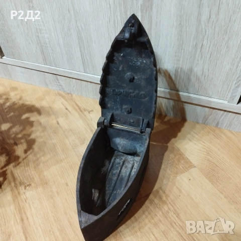 стара ютия на жар, снимка 4 - Антикварни и старинни предмети - 53914564