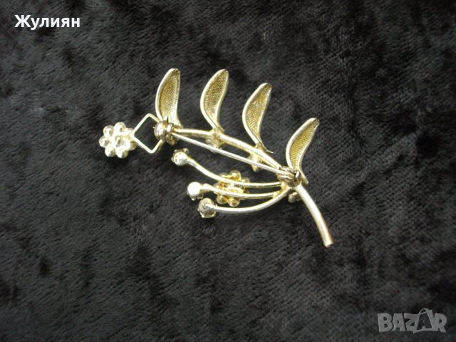 СТАРА ПОСРЕБРЕНА БРОШКА, снимка 4 - Антикварни и старинни предмети - 38922295