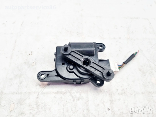 Моторче за клапа на парно/климатик за Hyundai Sonata 2.0 CRDi (2009) AB19620000