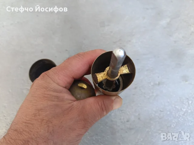 Албанска мелница за кафе , снимка 5 - Антикварни и старинни предмети - 55969378