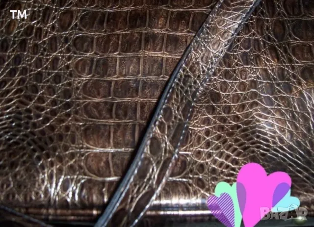 Продавам маркови дамски чанти, снимка 11 - Чанти - 47548252