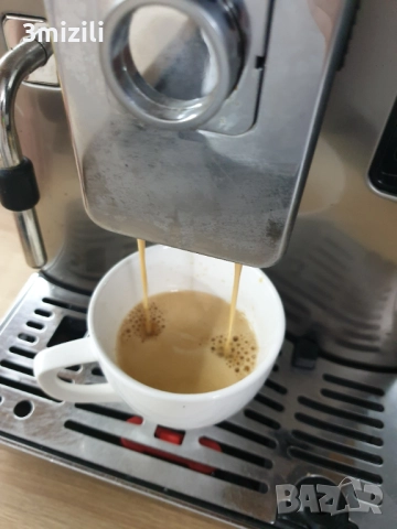 Saeco Exprelia -  с  БГ меню на малко продукти, снимка 3 - Кафемашини - 52951936