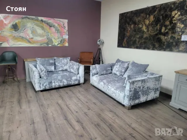 Сиви плюшени дивани от плат тройка и двойка, снимка 5 - Дивани и мека мебел - 48620796