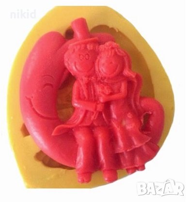 Младоженци на луна сватбен силиконов молд форма калъп фондан шоколад гипс, снимка 2 - Форми - 36817432