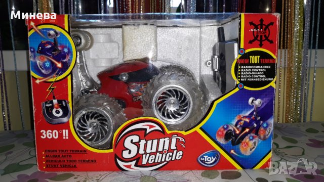 Детска радиоуправляеми кола TOYS , снимка 1 - Коли, камиони, мотори, писти - 30490478