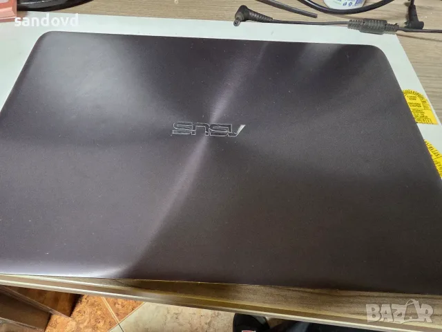 Лаптоп ASUS -UX305F цена 90 евро, снимка 8 - Лаптопи за дома - 56209546