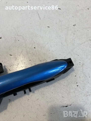 Външна дръжка на задна лява врата синя за KIA Sportage 1.7 CRDi (2011), снимка 2 - Части - 53357031