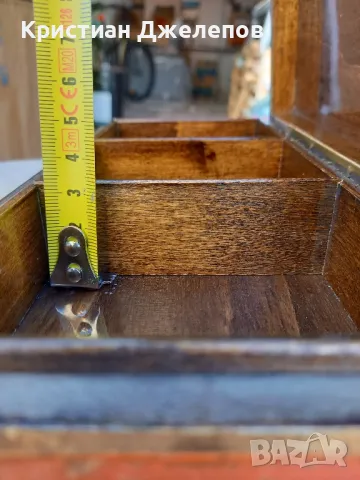 Старинна дървена кутия, снимка 5 - Антикварни и старинни предмети - 47472453